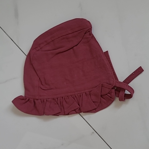 ⚡️BOGO 50% Off⚡️ Baby girl romper with bonnet - Picture 4 of 4